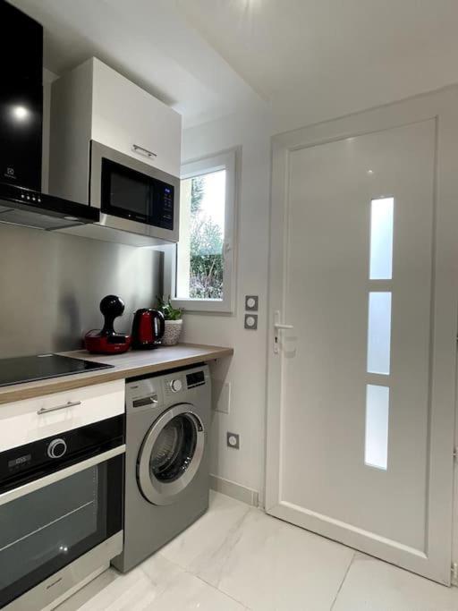 Appartement Cosy Et Moderne Proche De Disneyland Bussy-Saint-Georges Eksteriør billede
